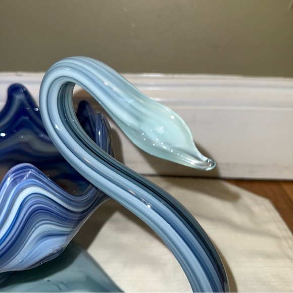 Blue Glass Art Swan with Wave Design - Picture 2 of 4